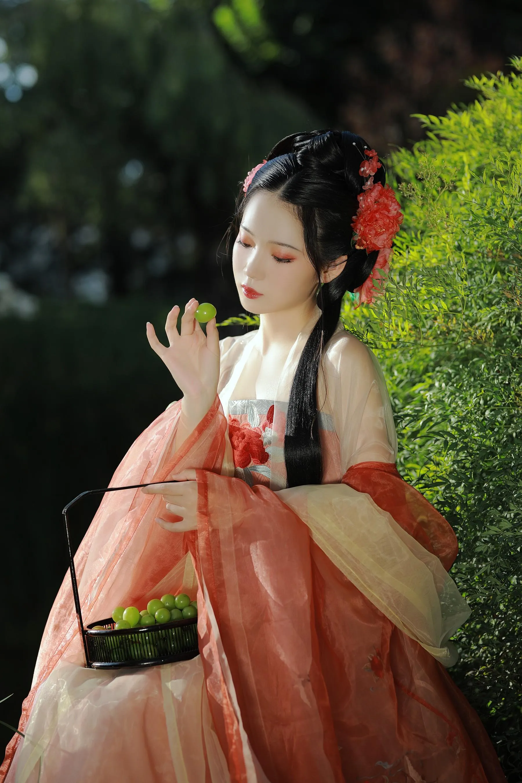 [YITUYU艺图语]2022.09.06 美人迈兮音尘阙 落花人独立 [34P]插图8